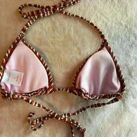 Xhilaration SZ S Swim Top - Picture 4 of 5